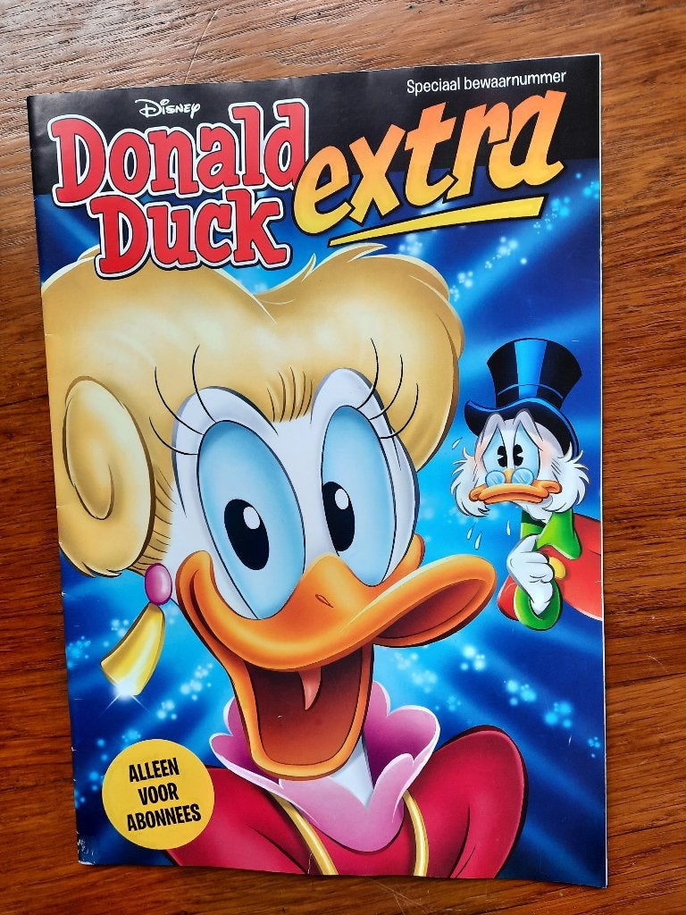 Donald Duck Extra - Speciaal bewaarnummer, Boeken, Stripboeken, Meerdere stripboeken, Ophalen of Verzenden, Zo goed als nieuw