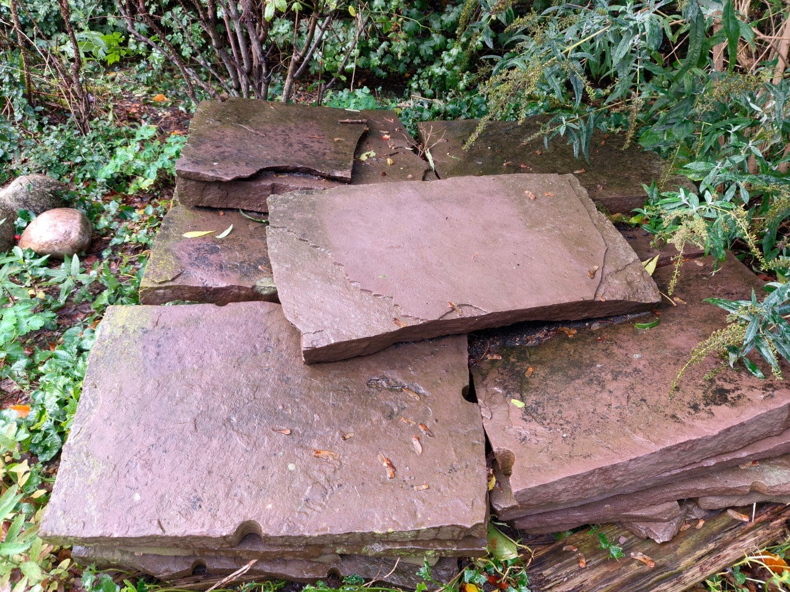 Rode zandsteen flagstones (bontzandsteen) - ca. 25 stuks, Gebruikt, Overige typen, Ophalen of Verzenden, Natuursteen