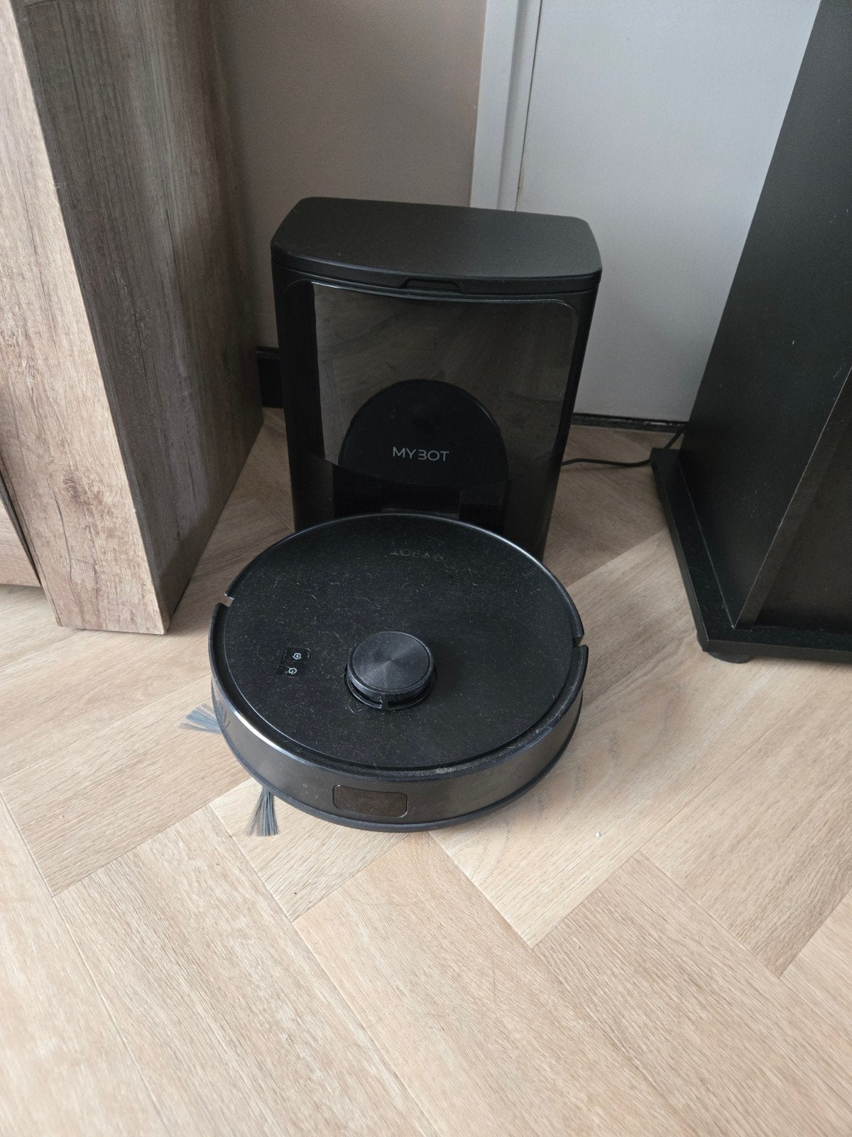 mybot x9 pro robotstofzuiger en dweil, Ophalen of Verzenden, Robotstofzuiger