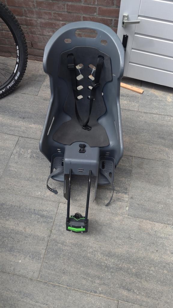 Gebruikt fietszitje voor kinderen - achterzitje, Ophalen, Achterzitje, Onbekend, 9 t/m 18 kg