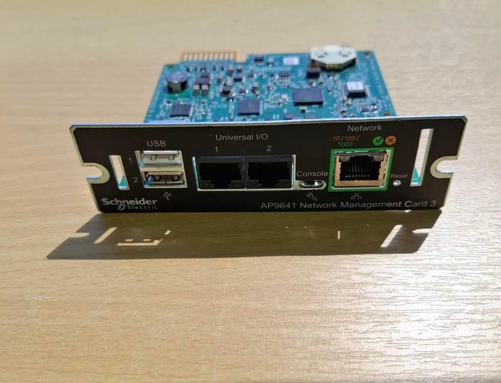 Schneider Electric AP9641 Network Management Card 3, Ophalen of Verzenden, Gebruikt