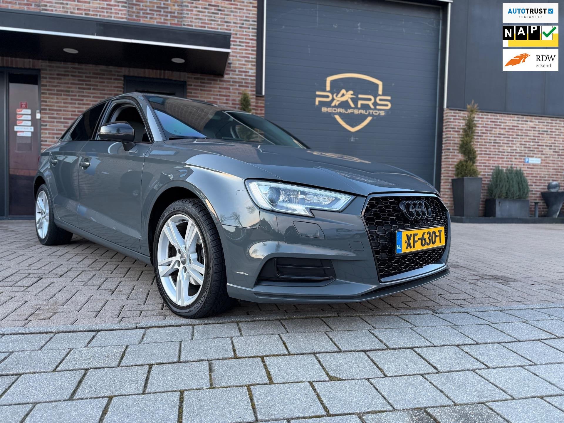 Audi A3 Limousine 30 TDI Automaat S-Tronic Ambient Lighting, Auto's, Dealer onderhouden, Gebruikt, 4 cilinders, Origineel Nederlands
