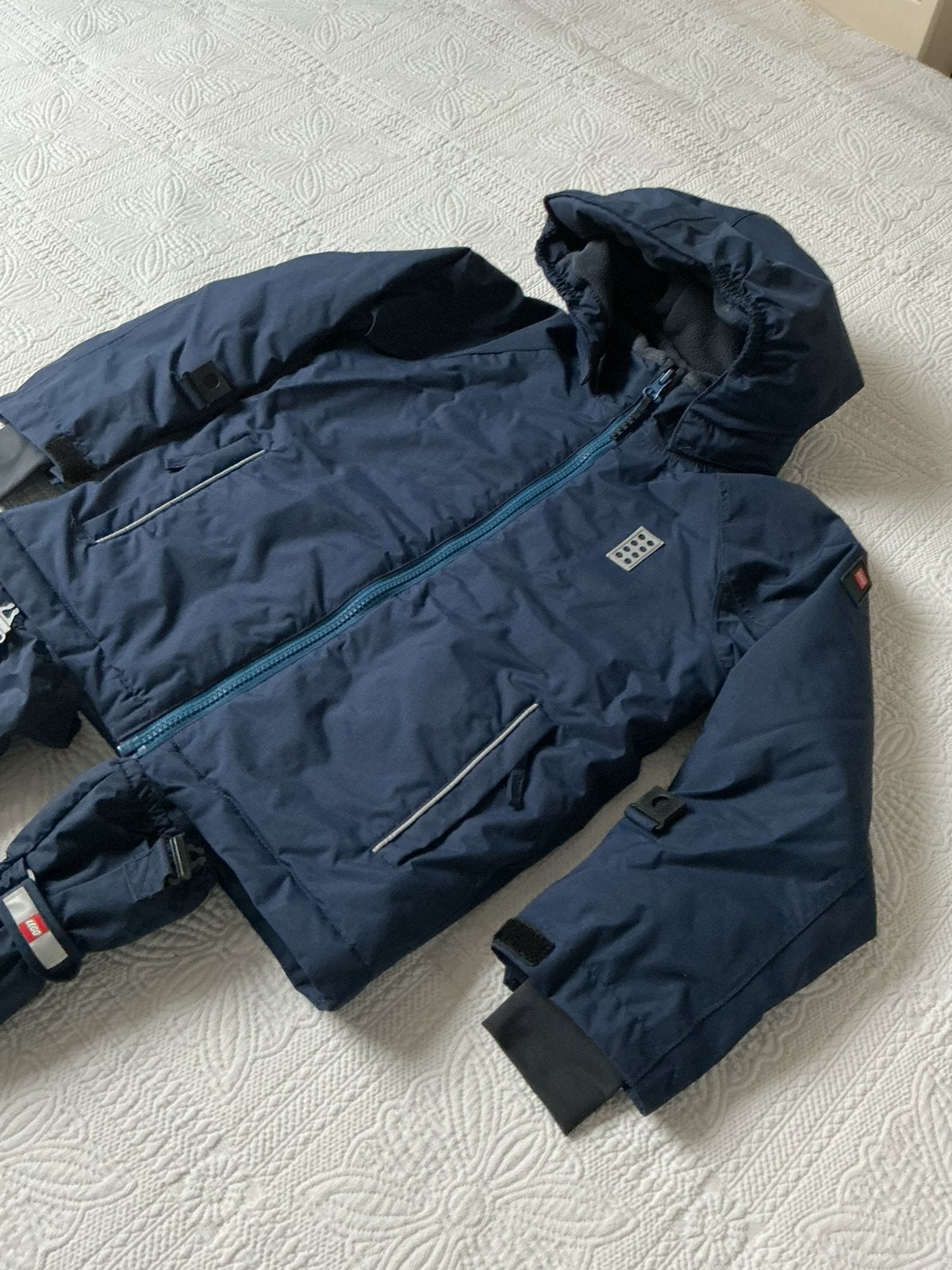 Donkerblauwe ski winter jas met wanten LegoWear maat 110, Kinderen en Baby's, Ophalen of Verzenden, Gebruikt, Jongen, Jas