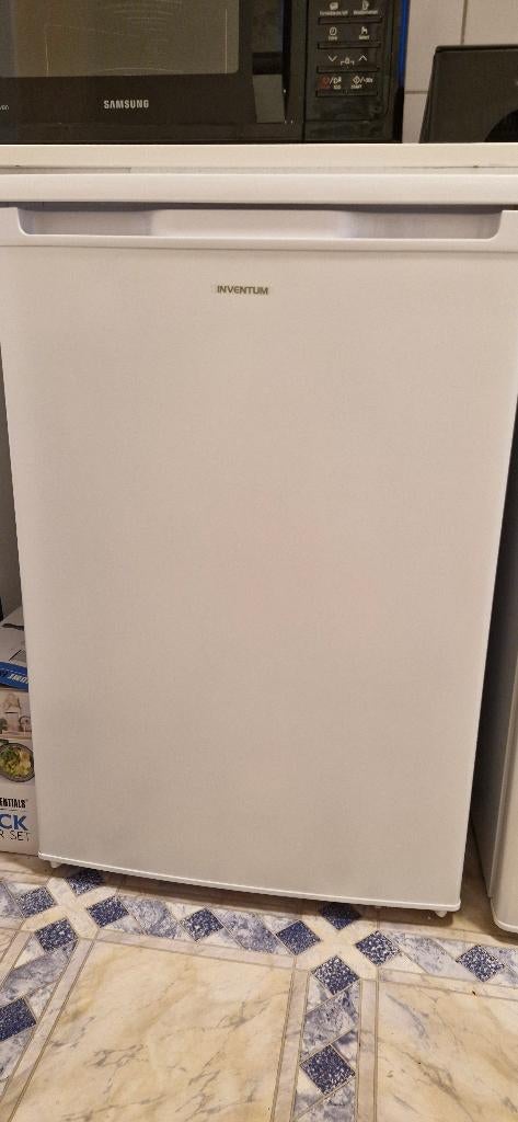 Tafelmodel koelkast, Zonder vriesvak, 100 tot 150 liter, Zo goed als nieuw, 45 tot 60 cm