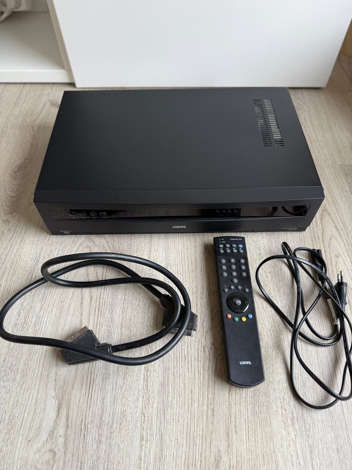 Loewe 6306 HiFi VHS Videorecorder + Afstandsbediening, Verzenden, Zo goed als nieuw, VHS-speler of -recorder