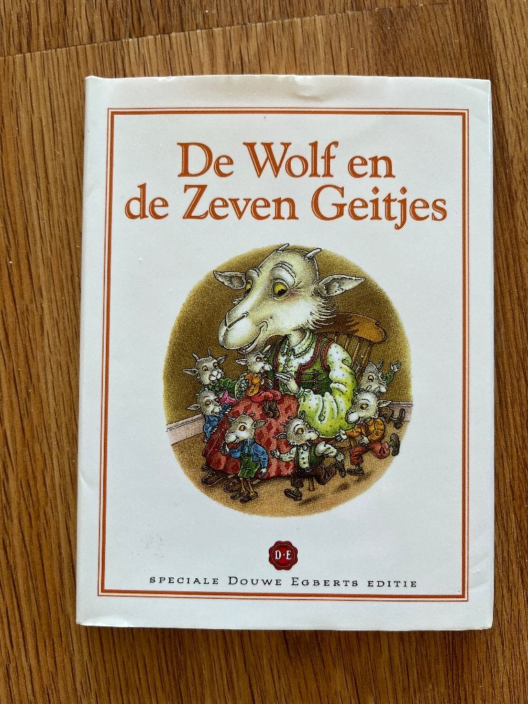 De wolf en de zeven geitjes (uitgave Douwe Egbert), Ophalen of Verzenden, Zo goed als nieuw, Sprookjes