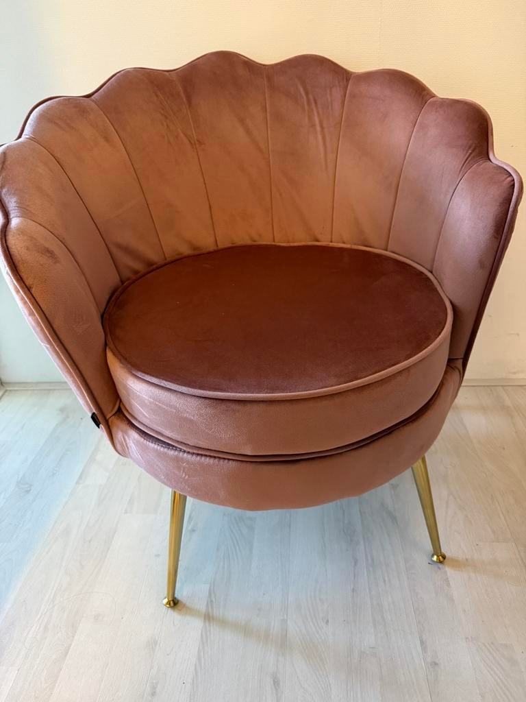 Roze schelpstoel, Ophalen, Minder dan 50 cm, Nieuw, 75 tot 100 cm