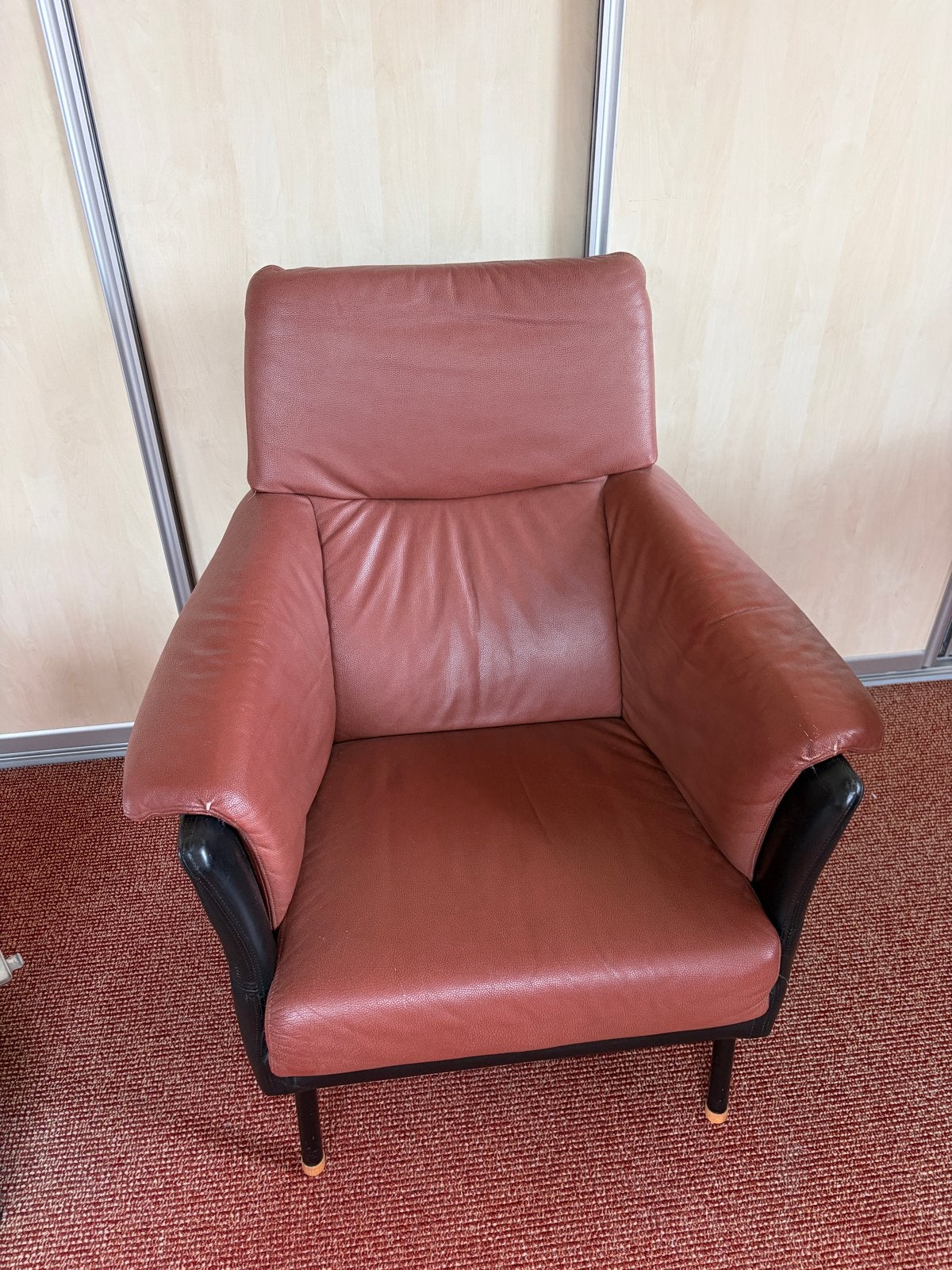 Comfortabele leren fauteuil - Bruin/Zwart, Ophalen, Gebruikt, Leer, 75 tot 100 cm