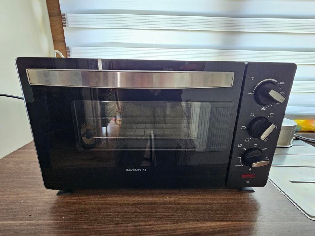 Vrijstaande oven (Inventum) met grill, zwart, Ophalen, Minder dan 45 cm, Minder dan 45 cm, Zo goed als nieuw