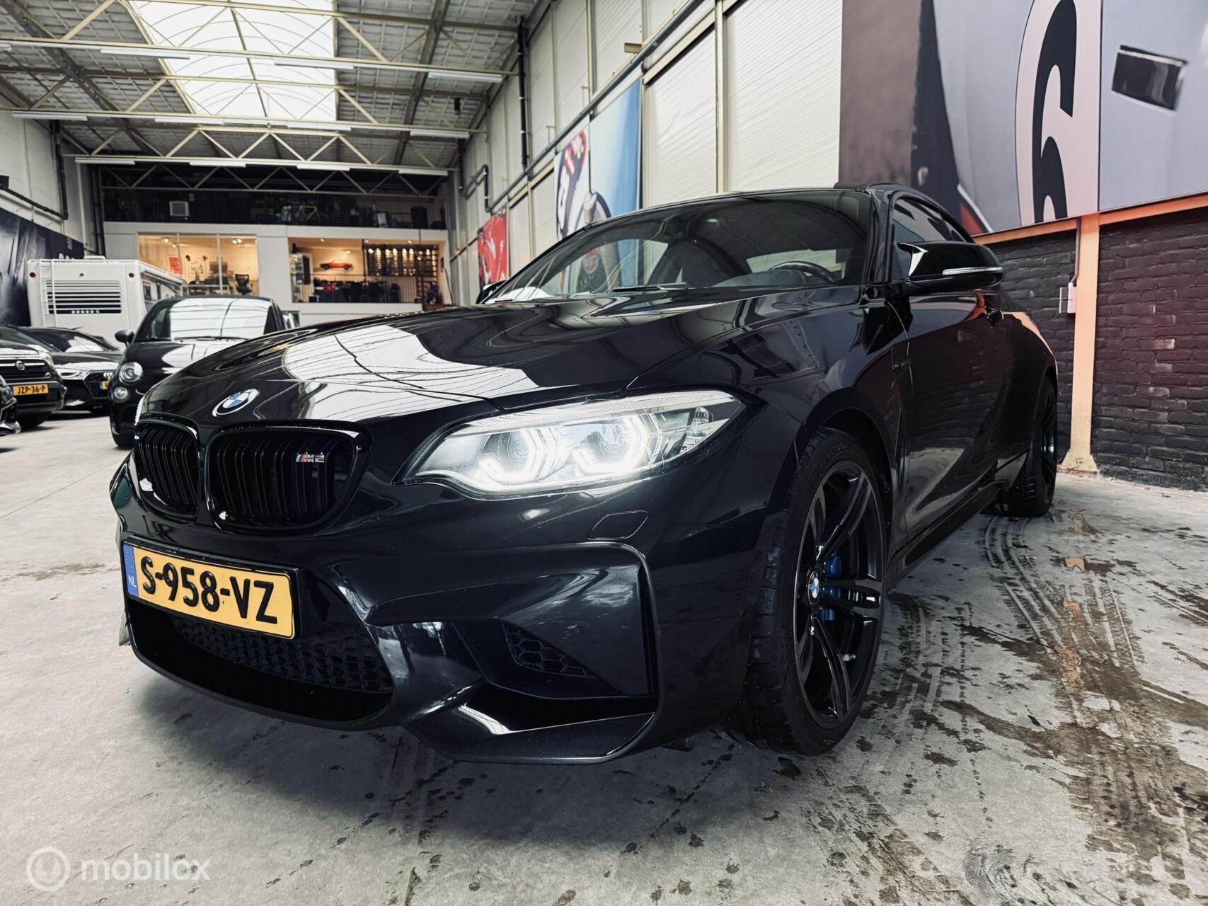 BMW 2-serie Coupé M2 DCT, Achterwielaandrijving, Gebruikt, 4 stoelen, Zwart