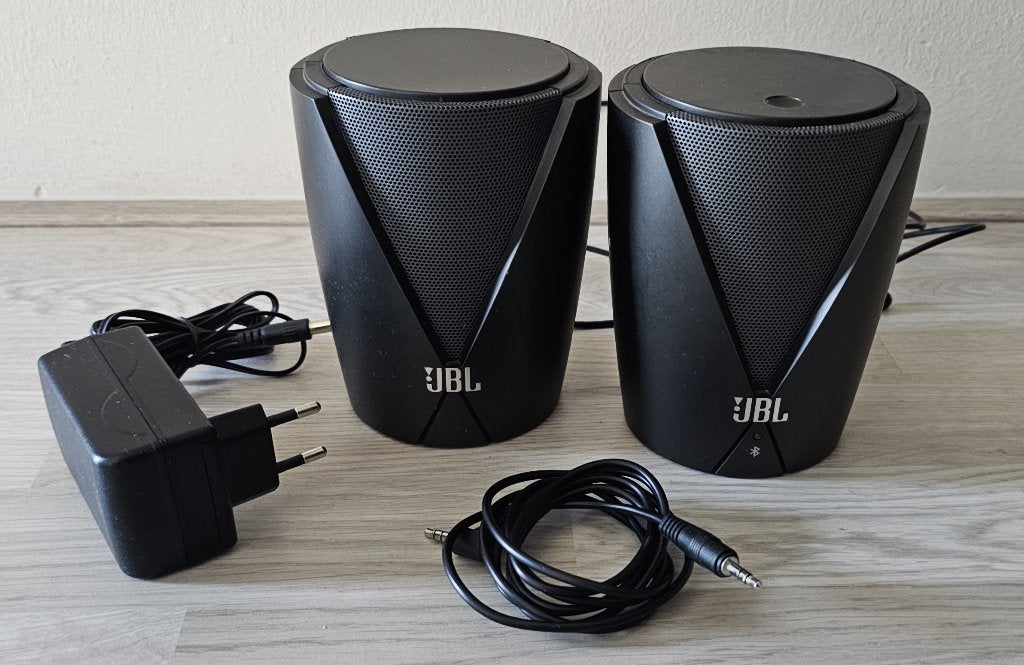 JBL Jembe Wireless Bluetooth Speakers – Compleet & Werkend, Audio, Tv en Foto, Luidsprekers, Ophalen, Gebruikt, JBL, Minder dan 60 watt