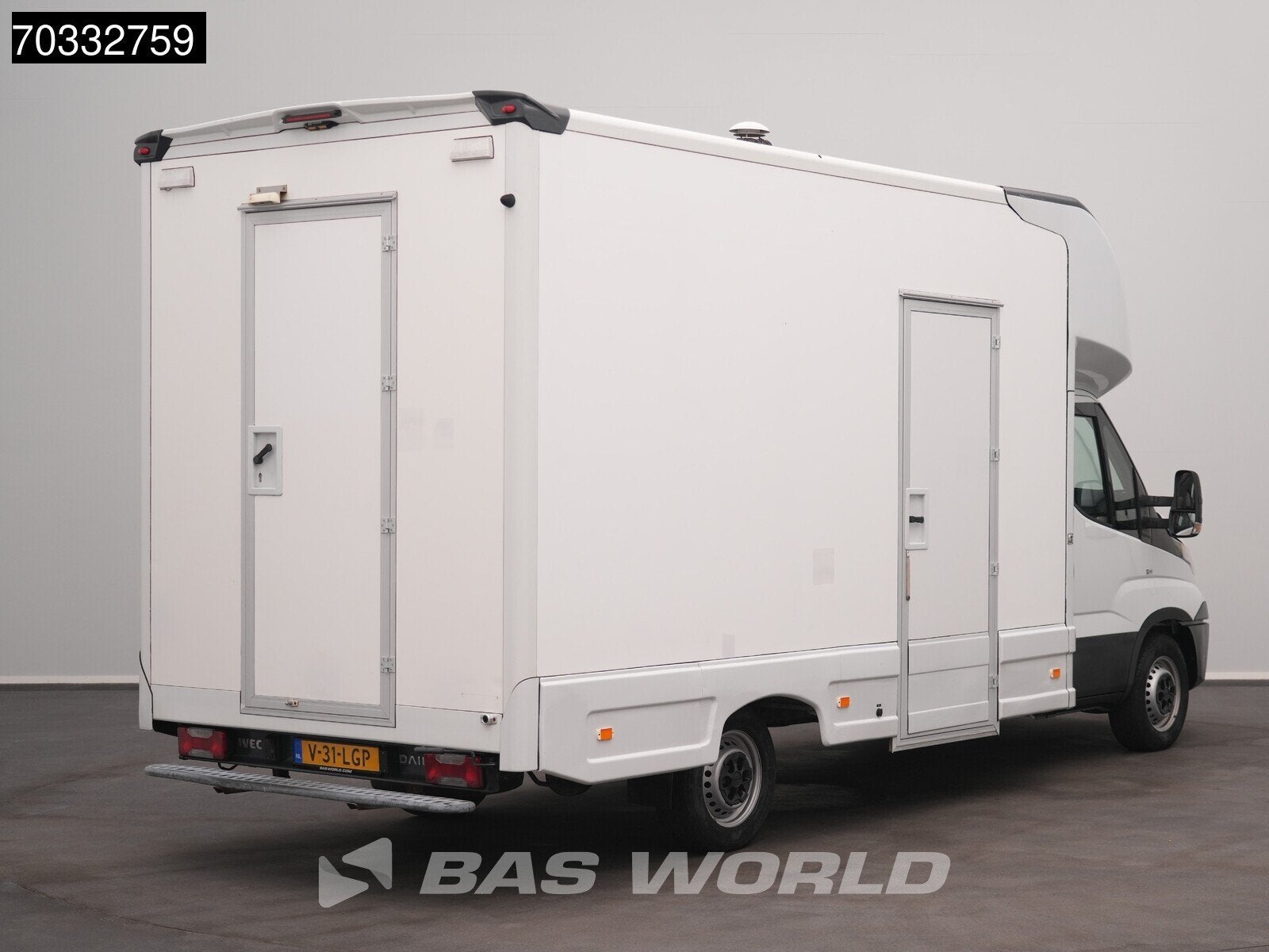 Iveco Daily 35S14 Verkoopwagen Foodtruck Salestruck Meubelba, Stof, Gebruikt, Euro 6, Iveco