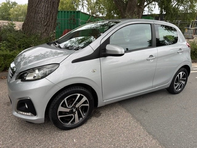 Peugeot 108 1.0 e-VTi Allure Airco LM Velg ! (bj 2017), Auto's, Dealer onderhouden, Stof, Gebruikt, 4 stoelen