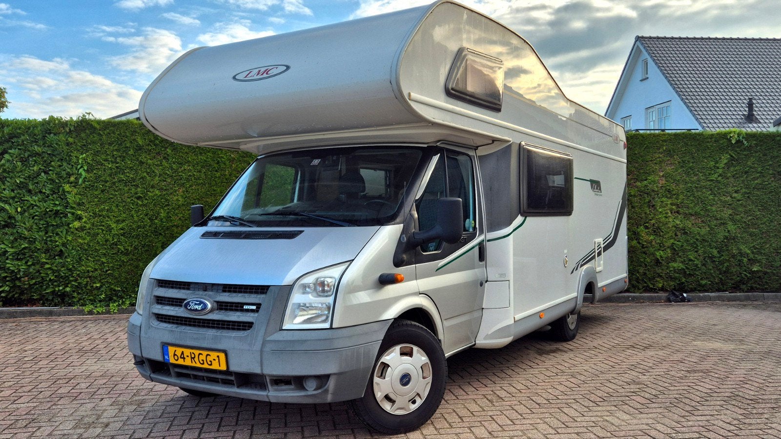 Camper 6 Persoons LMC Liberty 694 G 2.2 D 2009 /Inruil mogel, Chemisch toilet, Ringverwarming, Ford, Treinzit