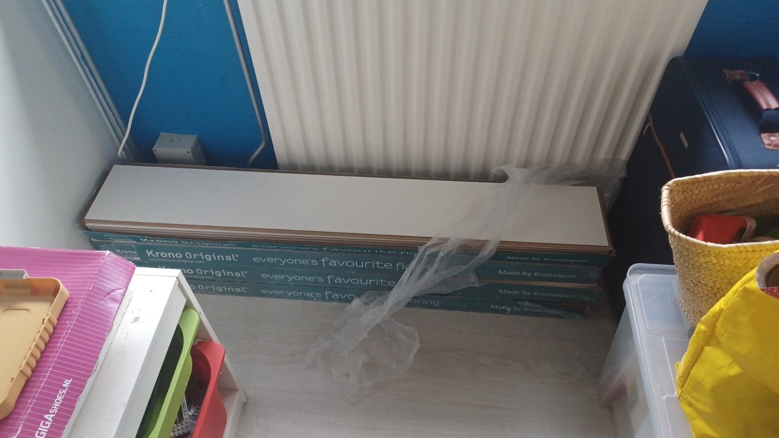 Restje laminaat wit Krono Original, Ophalen, Overige materialen, 50 tot 150 cm, Nieuw