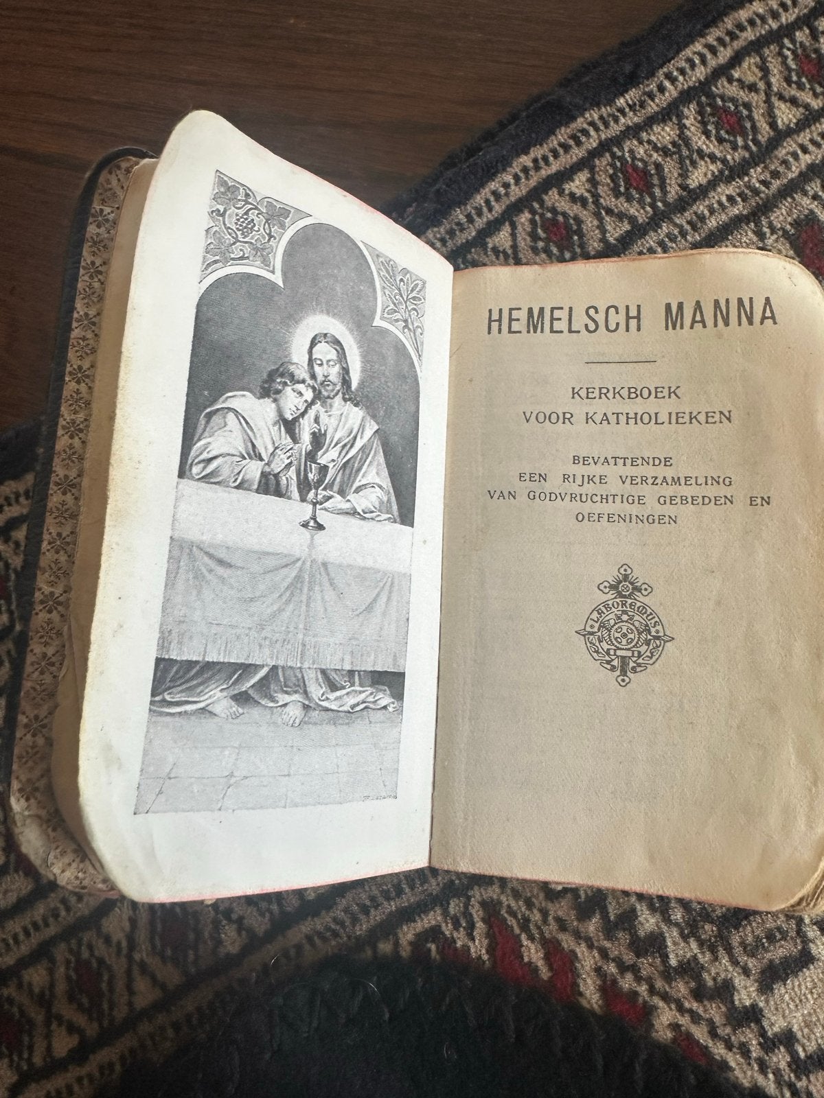 Antiek Katholiek Kerkboek 'Hemelsch Manna' - Beschadigd, Antiek en Kunst, Ophalen of Verzenden