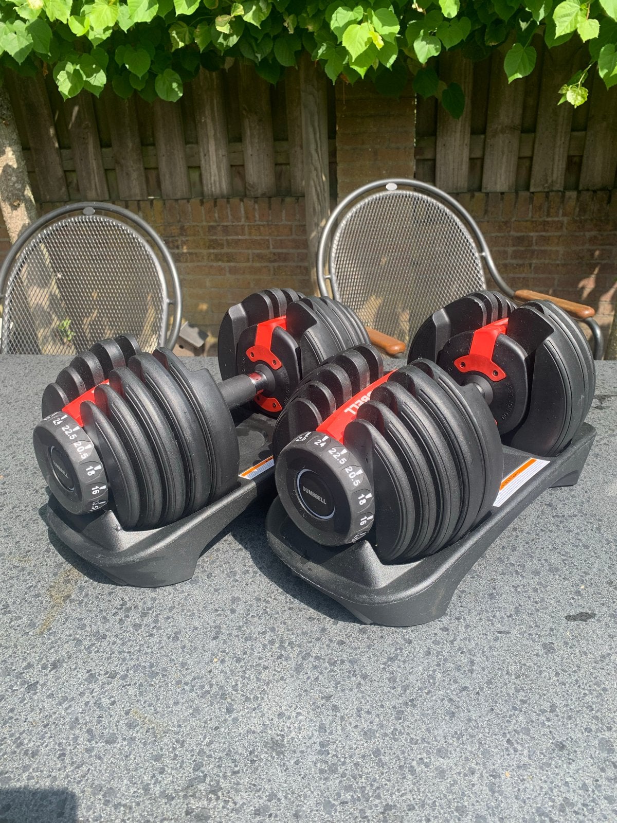 Verstelbare dumbbells 24kg Zo goed als nieuw, Sport en Fitness, Fitnessmaterialen, Ophalen, Zo goed als nieuw, Armen, Dumbbell