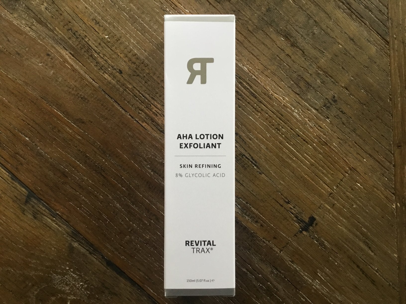 Revitaltrax AHA lotion exfoliant nieuw tht 2028, Ophalen of Verzenden, Nieuw, Gehele gezicht, Verzorging