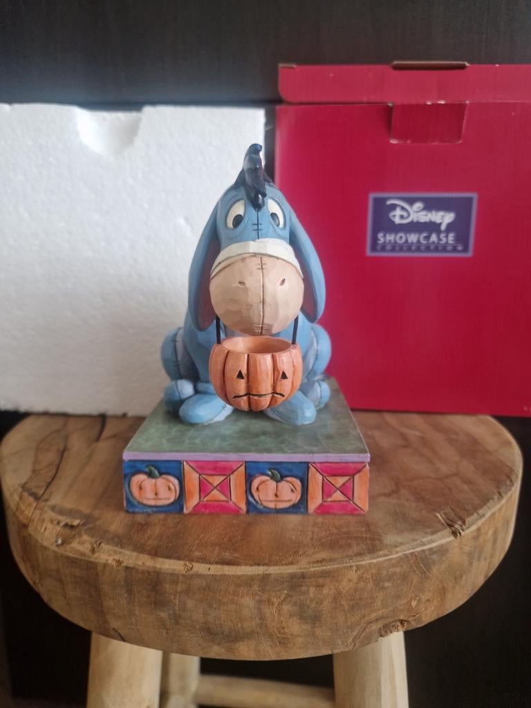 Disney Traditions Eeyore "melancholy mummy" - Jim Shore, Verzamelen, Ophalen of Verzenden, Winnie de Poeh of vrienden, Zo goed als nieuw