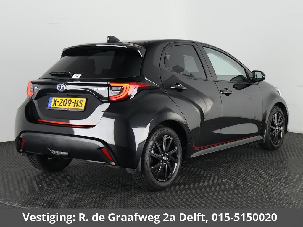 Toyota Yaris 1.5 Hybrid Black Edition | Apple Carplay & Andr, Gebruikt, 1490 cc, Bedrijf, Hybride Elektrisch/Benzine
