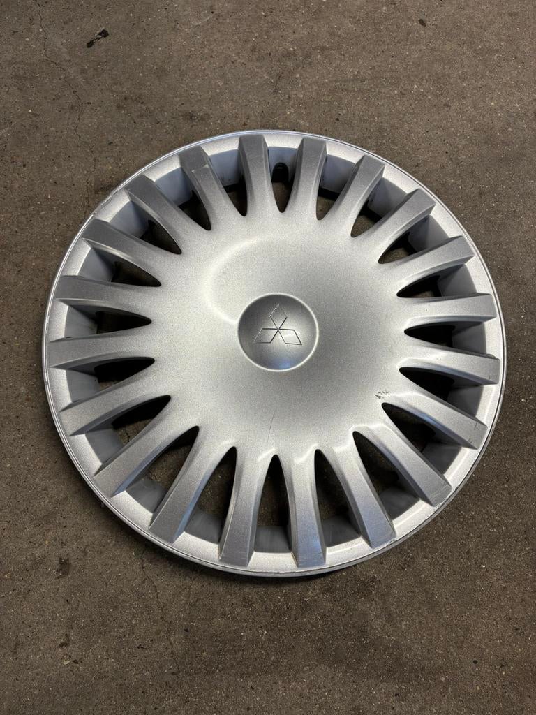 Wieldop Mitsubishi Spacestar, Auto diversen, Wieldoppen, Gebruikt, Ophalen of Verzenden