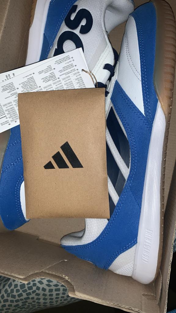 Adidas zaal schoennen, Kleding | Heren, Schoenen, Ophalen, Zo goed als nieuw, Wit, Sportschoenen