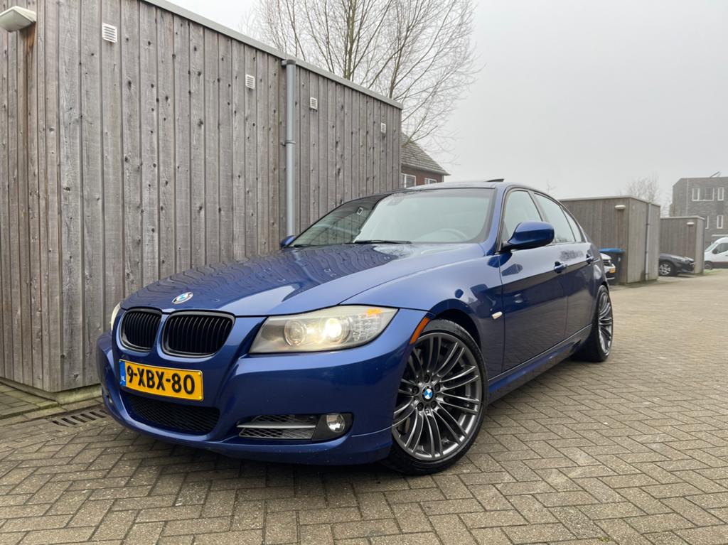 BMW 335D High Executive Xenon/PDC/Pano/Leder/Navi/Nap/Apk!, Auto's, BMW, 2993 cc, Blauw, Diesel, Particulier