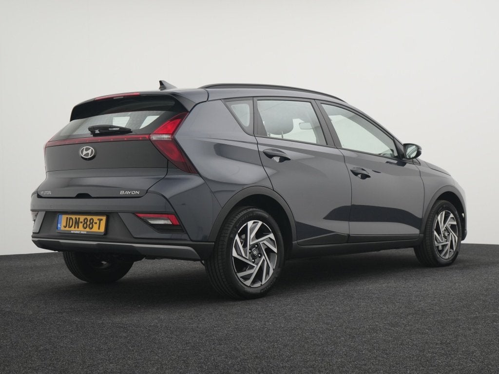 Hyundai Bayon 1.0 T-GDI Comfort | Navigatie | Camera |, Auto's, 12 maanden, Origineel Nederlands, Bedrijf, SUV of Terreinwagen