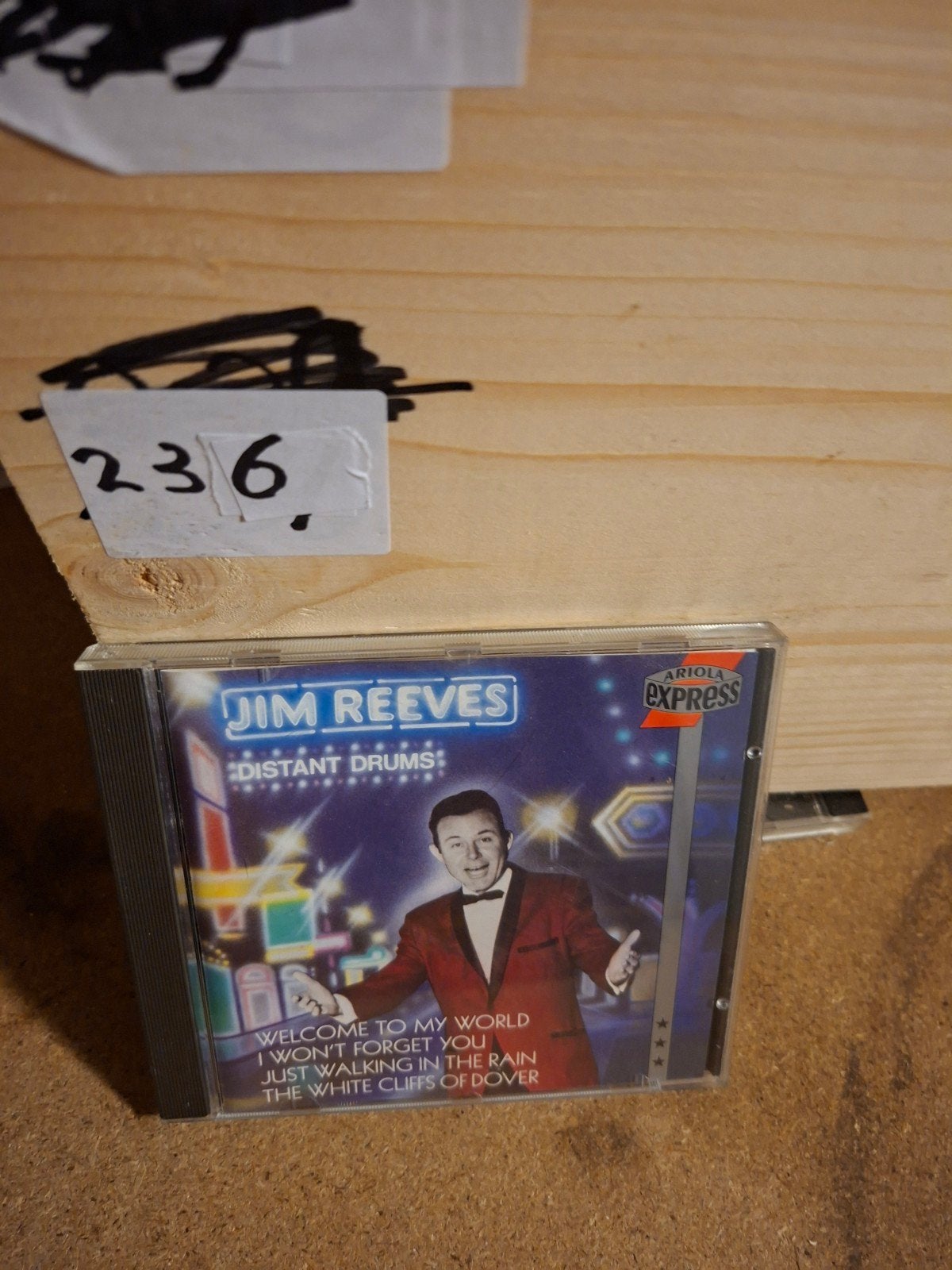 Jim Reeves - Distant Drums CD (Ariola Express), Ophalen of Verzenden, Gebruikt, Album
