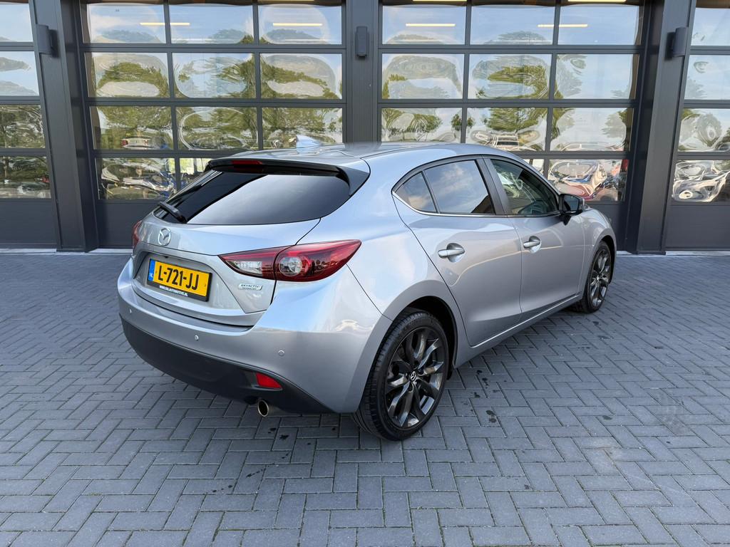 Mazda 3 2.0 Skyactiv-g (bj 2016), 1998 cc, Gebruikt, 4 cilinders, Origineel Nederlands