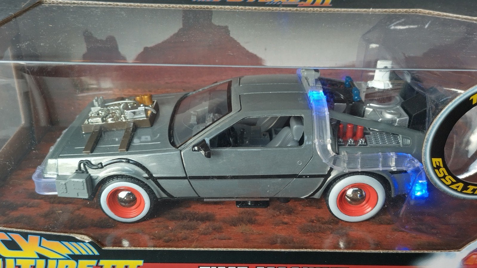 De Lorean Back To The Future 3 1:24 Jada with light  Pol, Auto, Verzenden, Nieuw, M