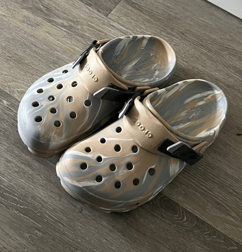 Crocs limited, Kleding | Dames, Schoenen, Ophalen of Verzenden, Zo goed als nieuw, Sandalen of Muiltjes