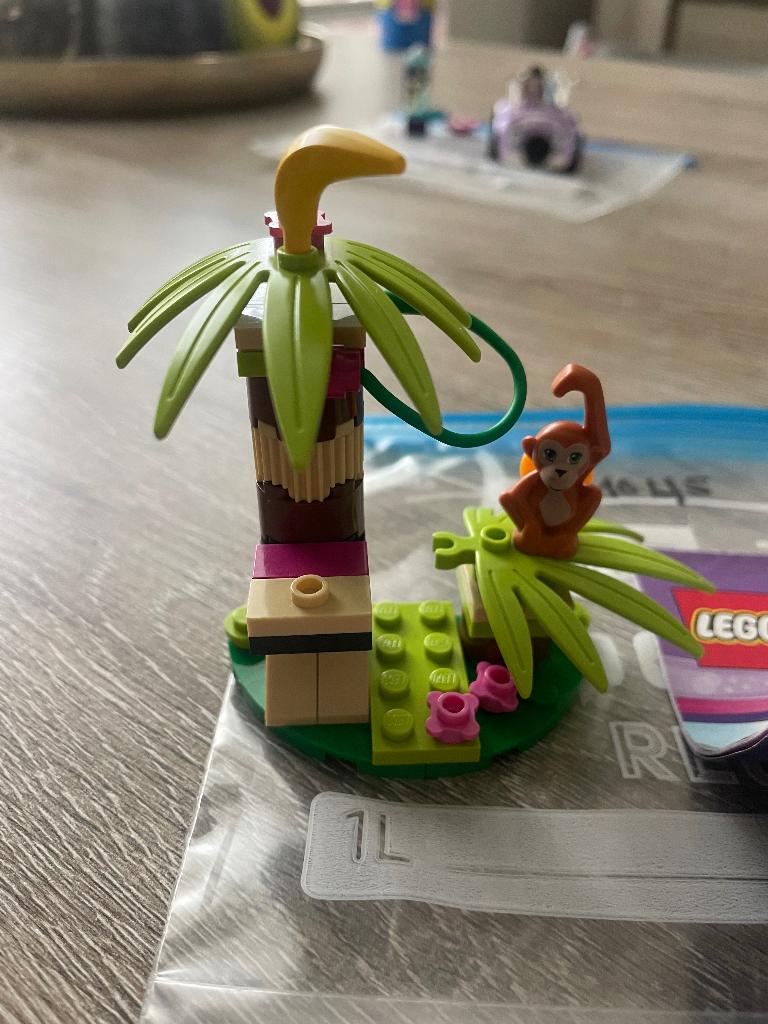 LEGO Friends nrs 41044, 41045 en 41046, Ophalen of Verzenden, Zo goed als nieuw, Complete set, Lego