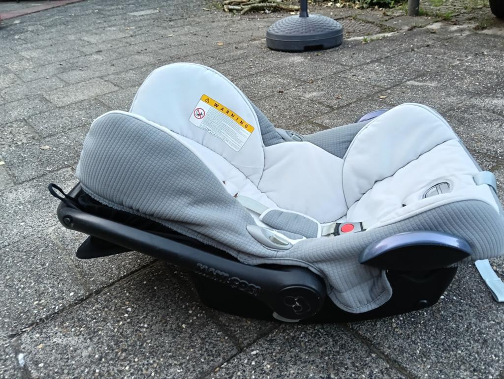 Goed als nieuw, Kinderen en Baby's, Overige merken, Autogordel, 15 t/m 36 kg, Ophalen of Verzenden