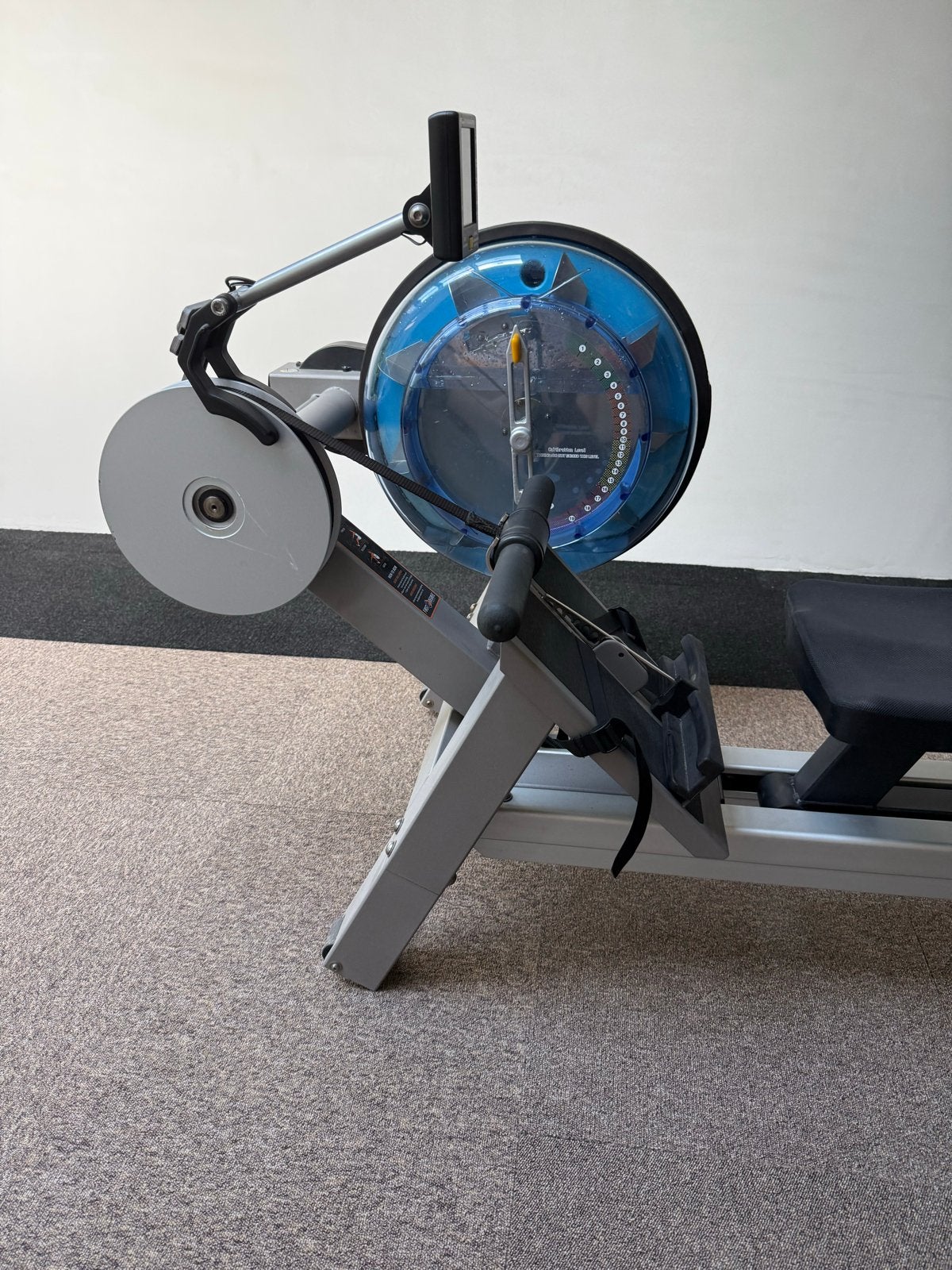 First Degree Fitness Roeitrainer Fluid Rower V2.5, Ophalen, Gebruikt, Armen, Metaal