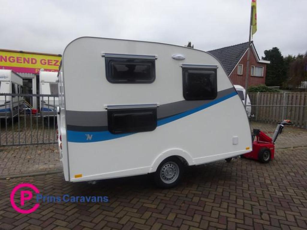 Niewiadow New Sport 4 Met KinderKamer, Caravans en Kamperen, Caravans, Overige merken, Bedrijf, Schokbreker, 500 - 750 kg