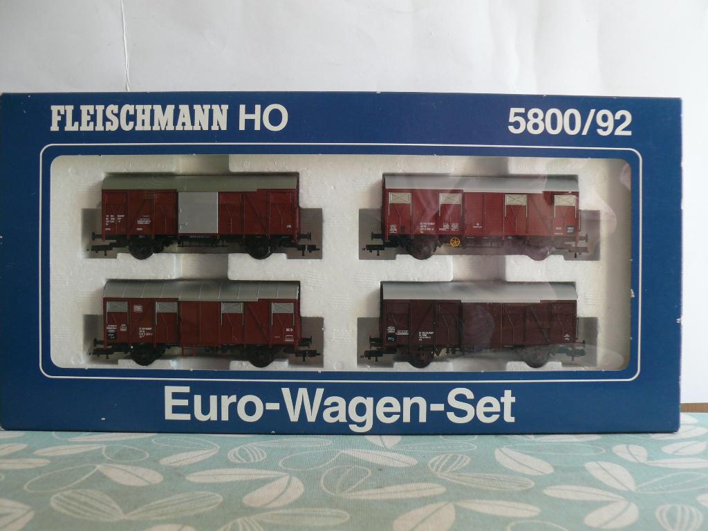 Fleischmann Euro-wagen-set HO 5800/92, Gelijkstroom, Fleischmann, Ophalen of Verzenden, Nieuw