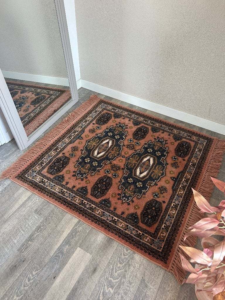 Vintage tapijt, 100 tot 150 cm, 200 cm of meer, Ophalen of Verzenden, Zo goed als nieuw