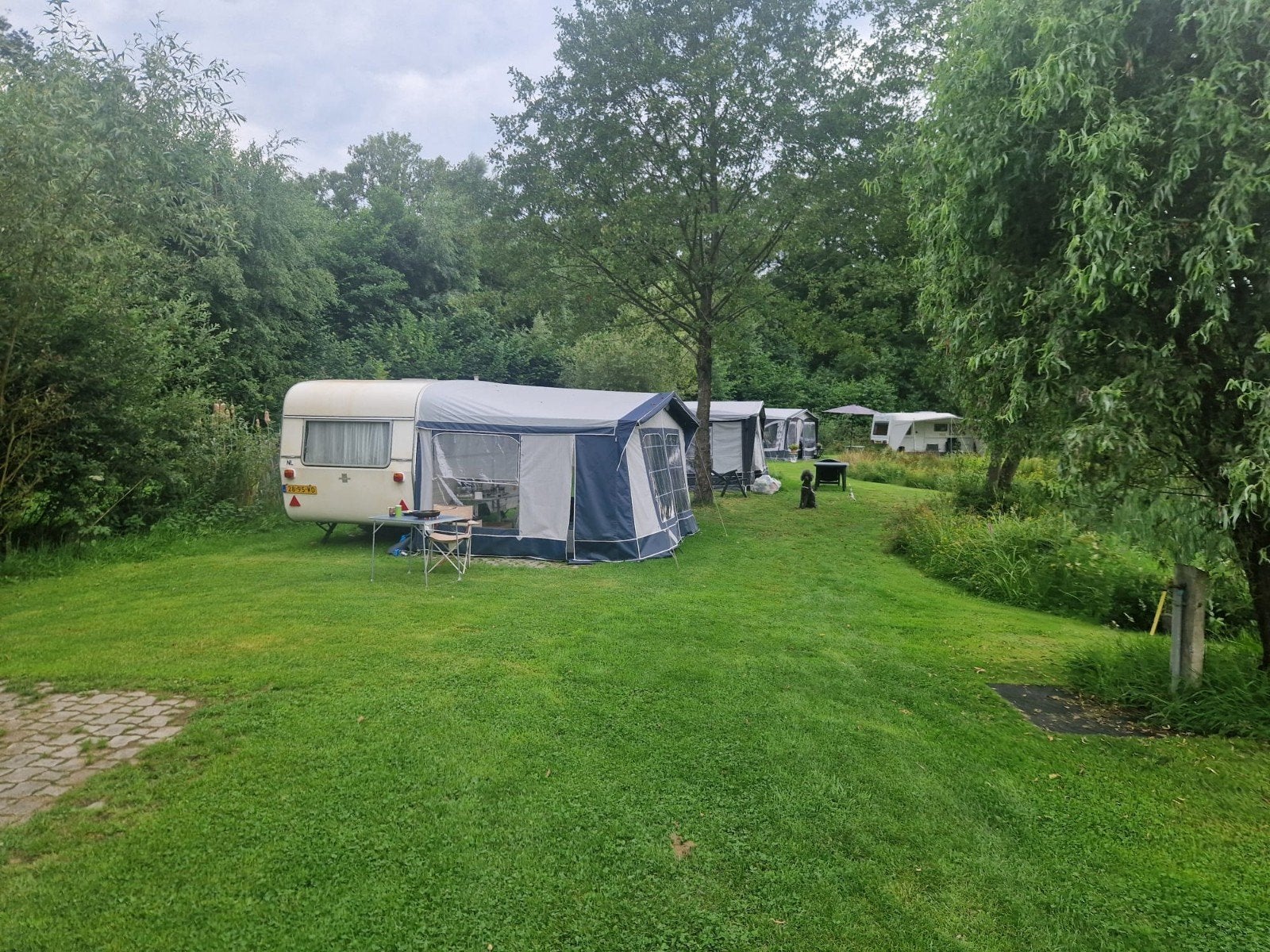 Kip caravan retro plus voortent Kip K400QB, Caravans en Kamperen, Caravans, Particulier, Rondzit, Kip, Ophalen