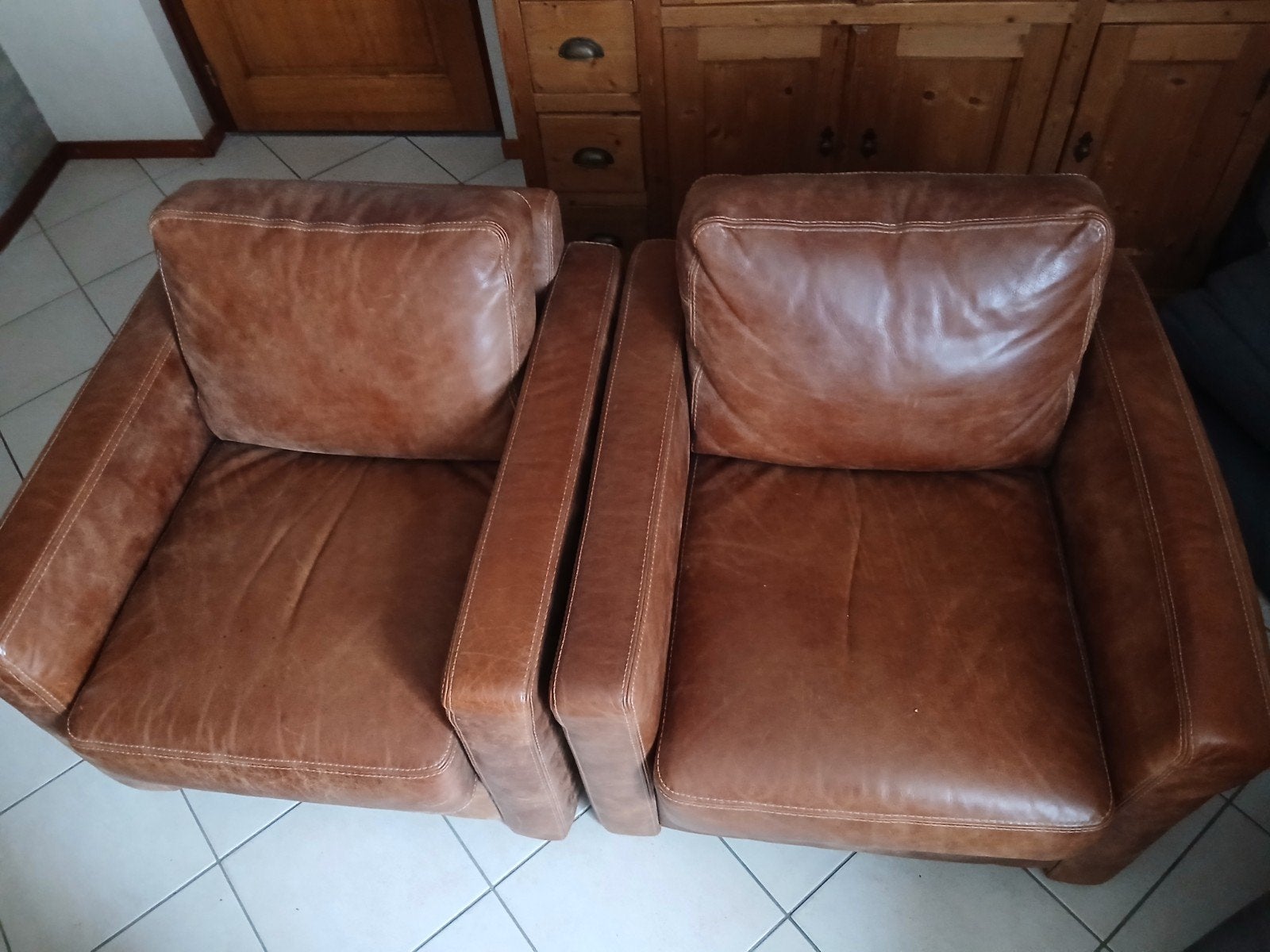 Bruine fauteuil 2x, Ophalen, Gebruikt