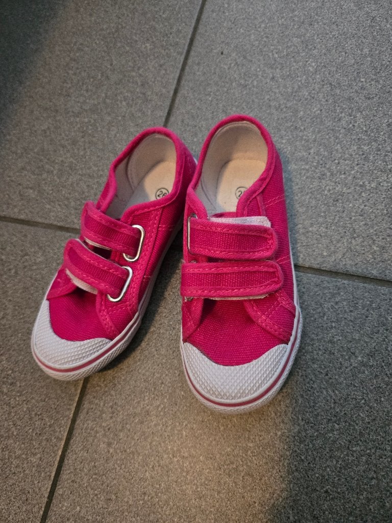 **GRATIS** Gymschoentje maat 26 roze, Ophalen, Meisje, Nieuw, Laarzen