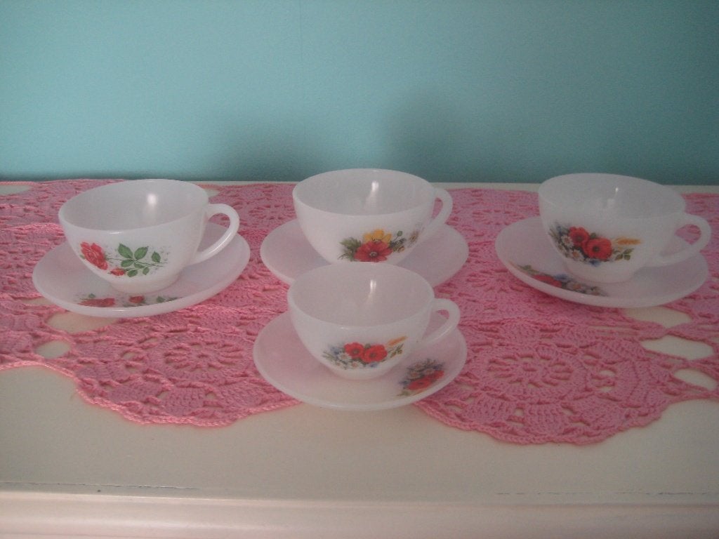 arcopal kop/schotel veldbloemen, Ophalen of Verzenden, Huis en Inrichting