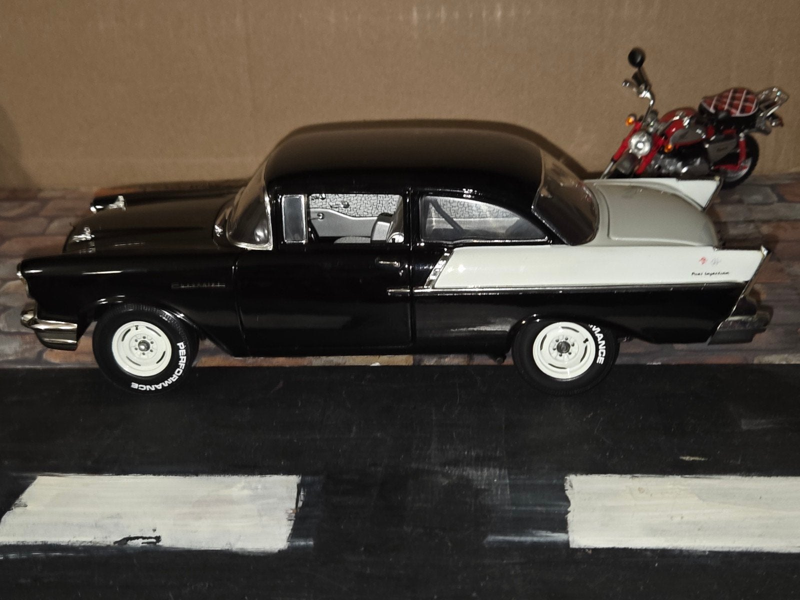 CHEVY 150 UTILITY SEDAN 1957, Verzenden, Zo goed als nieuw, Auto, ERTL