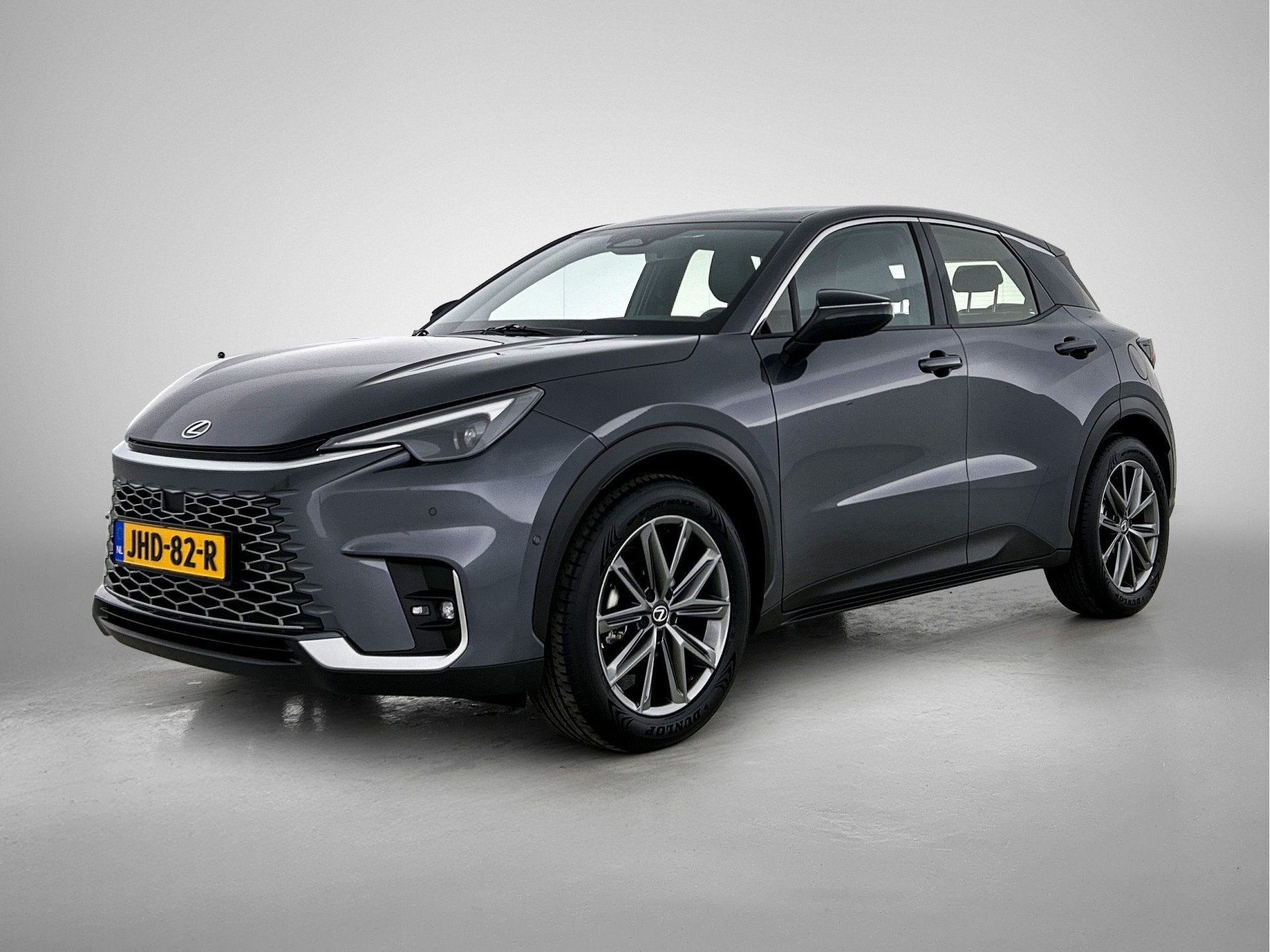 Lexus LBX Relax + Advance pakket (bj 2025, automaat), 12 maanden, 136 pk, Bedrijf, 650 kg