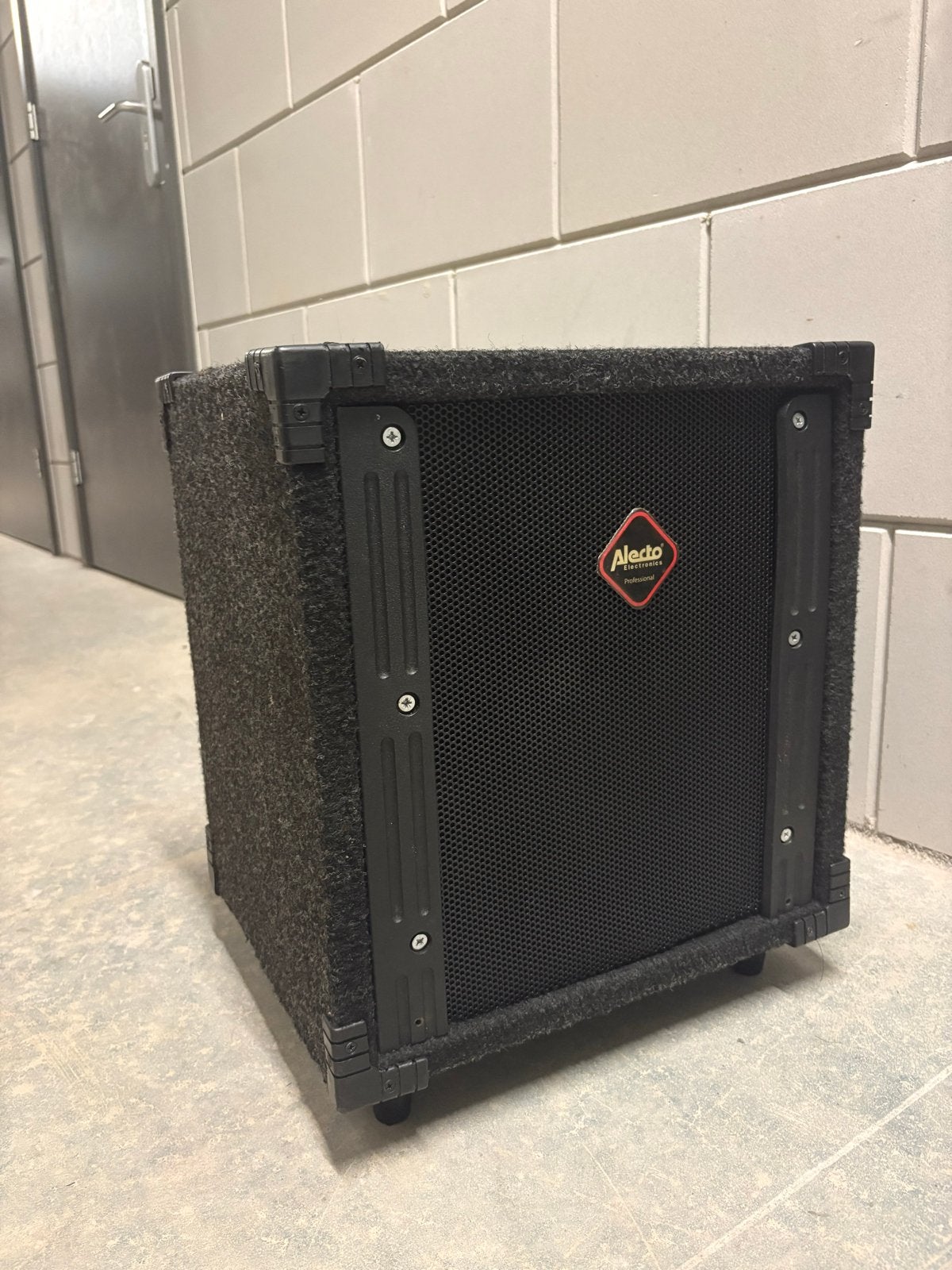 Professionele Subwoofer Alecto, Audio, Tv en Foto, Luidsprekers, Gebruikt, Subwoofer, Ophalen of Verzenden, Geschikt voor surround/home cinema