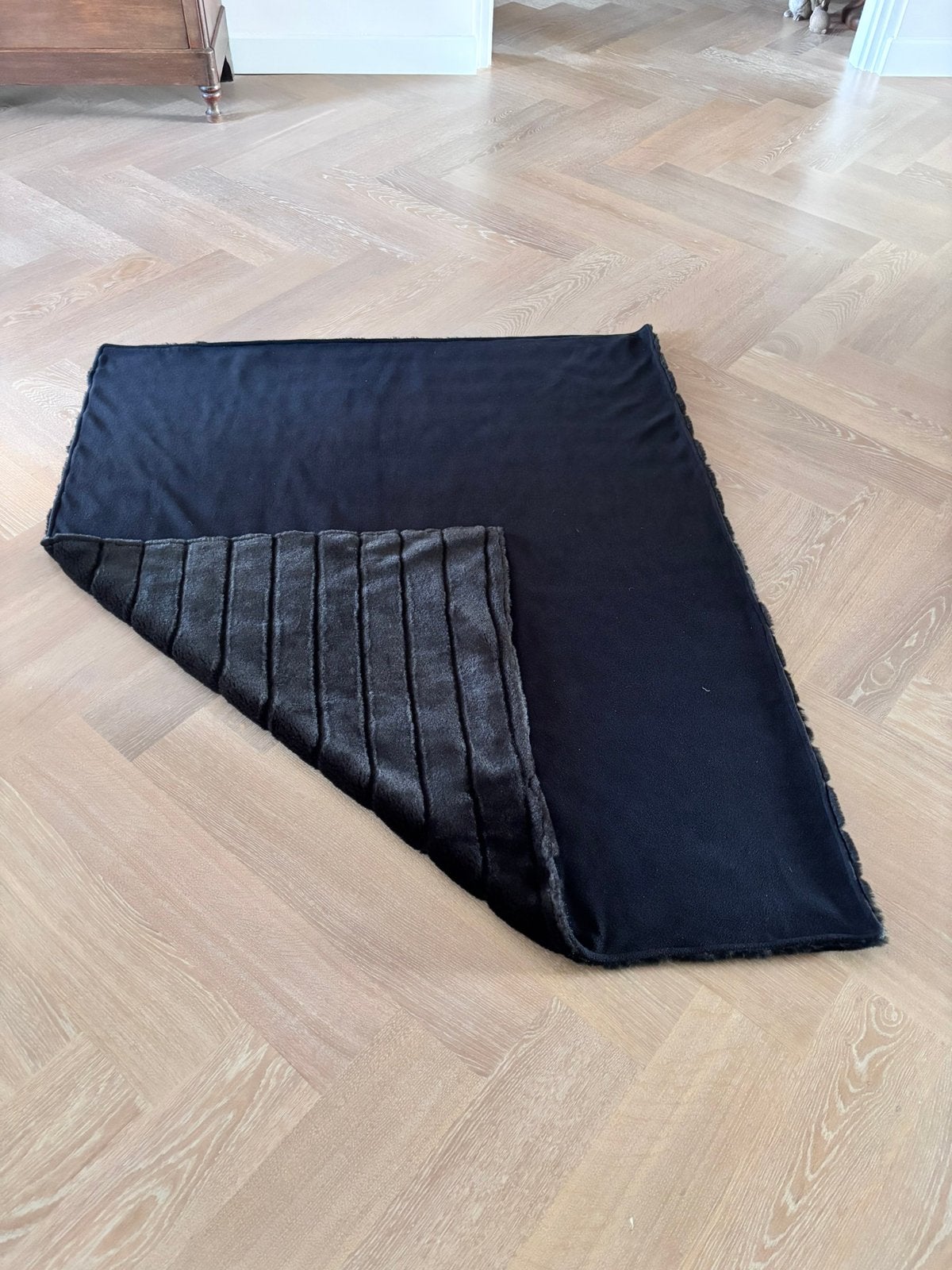 Plaid +kussen zwart 150x130 cm heerlijk zacht en comfortabel, Zwart, 130 cm, Zo goed als nieuw, Imitatiebont