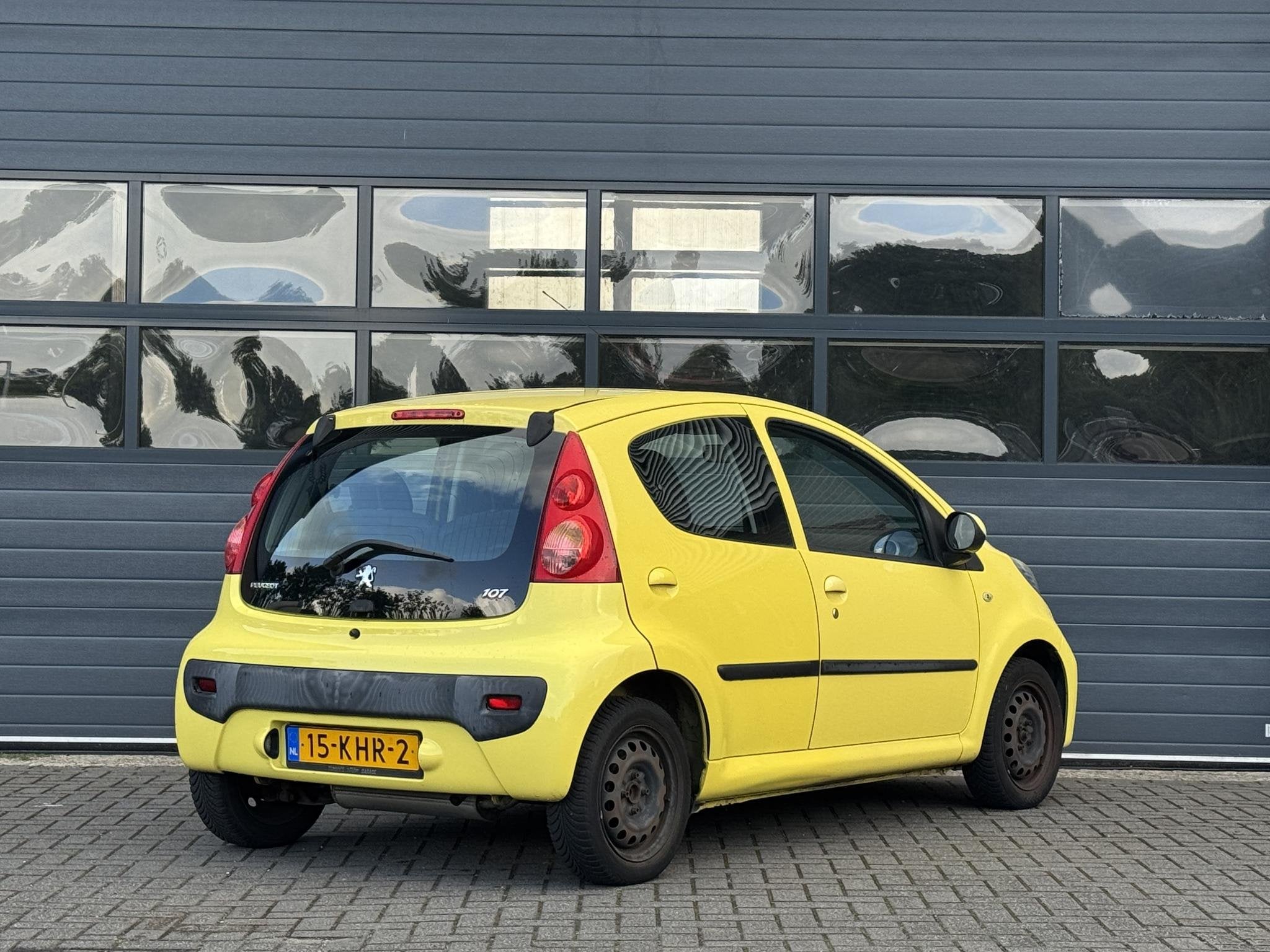 PEUGEOT 107 1.0 SUBLIME I MEENEEMPRIJS I APK TOT 14-01-2027, Voorwielaandrijving, Stof, Gebruikt, 4 stoelen