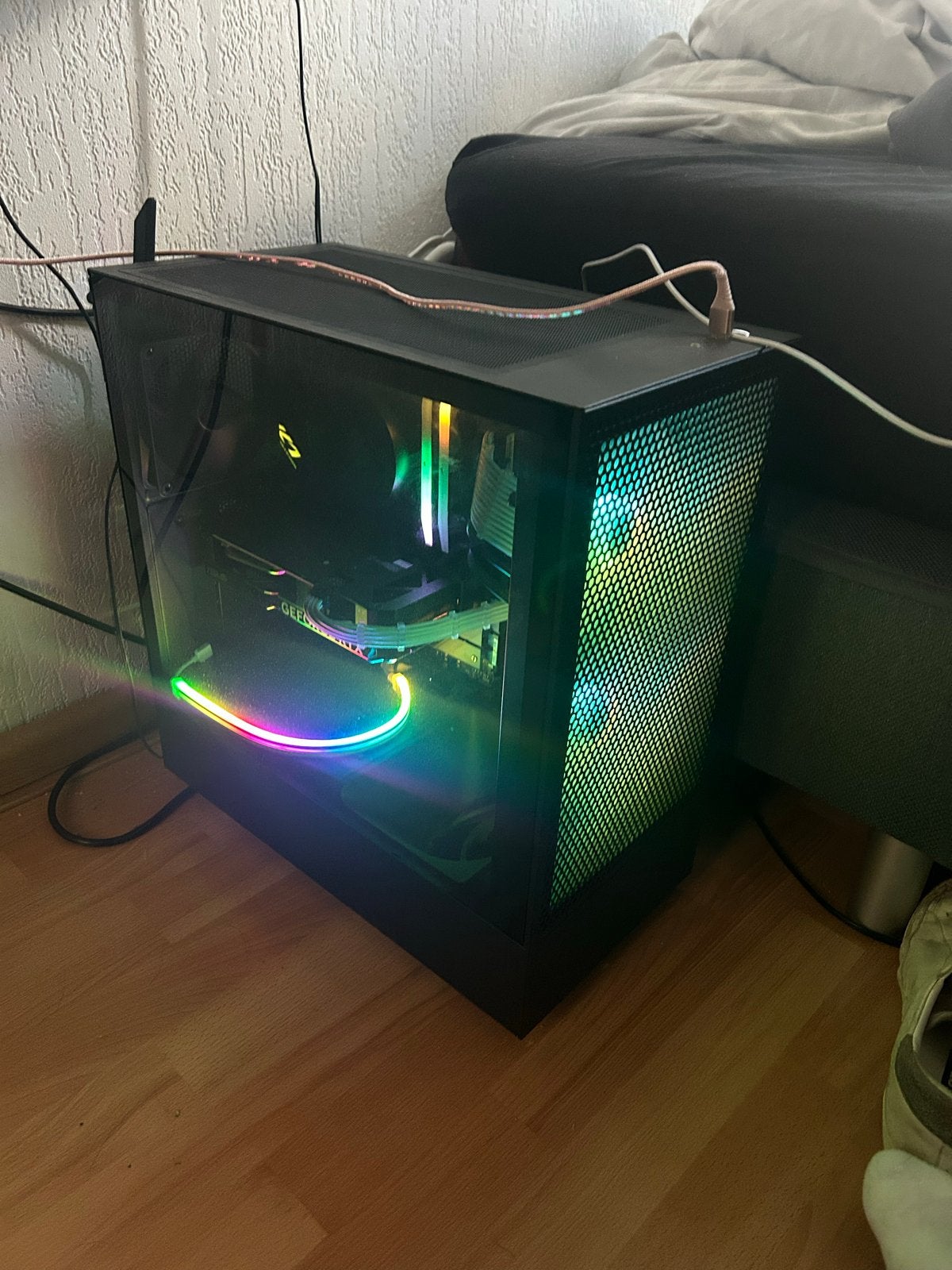 Gaming PC - AMD Ryzen 5 8600G, RTX 4060, 32GB RAM, Computers en Software, 32 GB, Ophalen of Verzenden, Zo goed als nieuw, Gaming