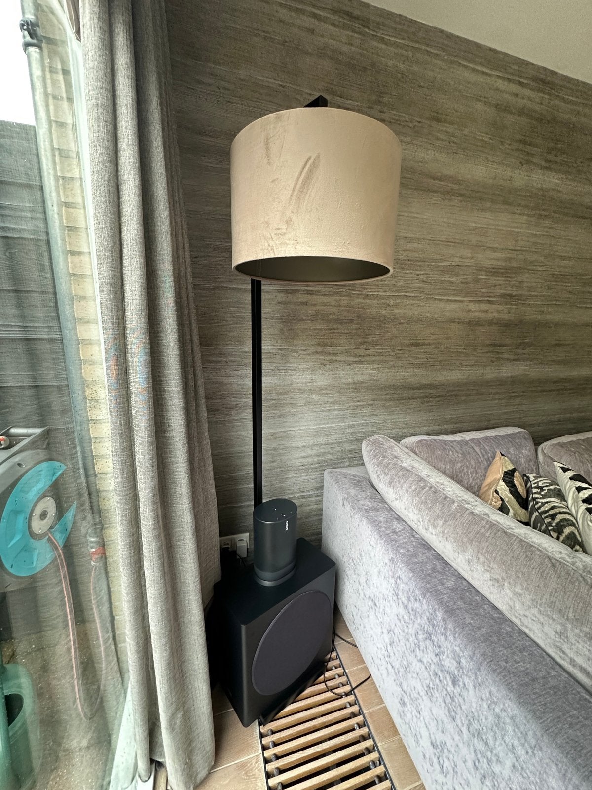 Kwantum Avior Vloerlamp met Beige Velours Kap, Huis en Inrichting, Ophalen, Zo goed als nieuw, 150 tot 200 cm