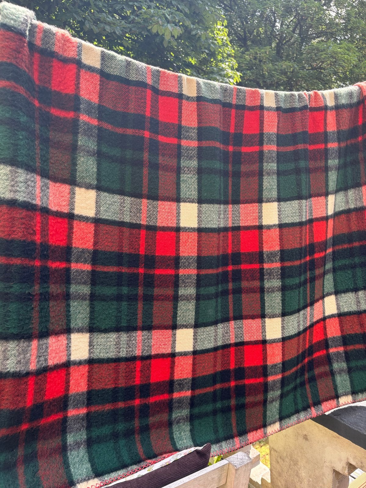Aabe deken – 100% zuiver scheerwol – geruit ca. 200 x 140 cm, Gebruikt, Wol, Ophalen of Verzenden, Plaid